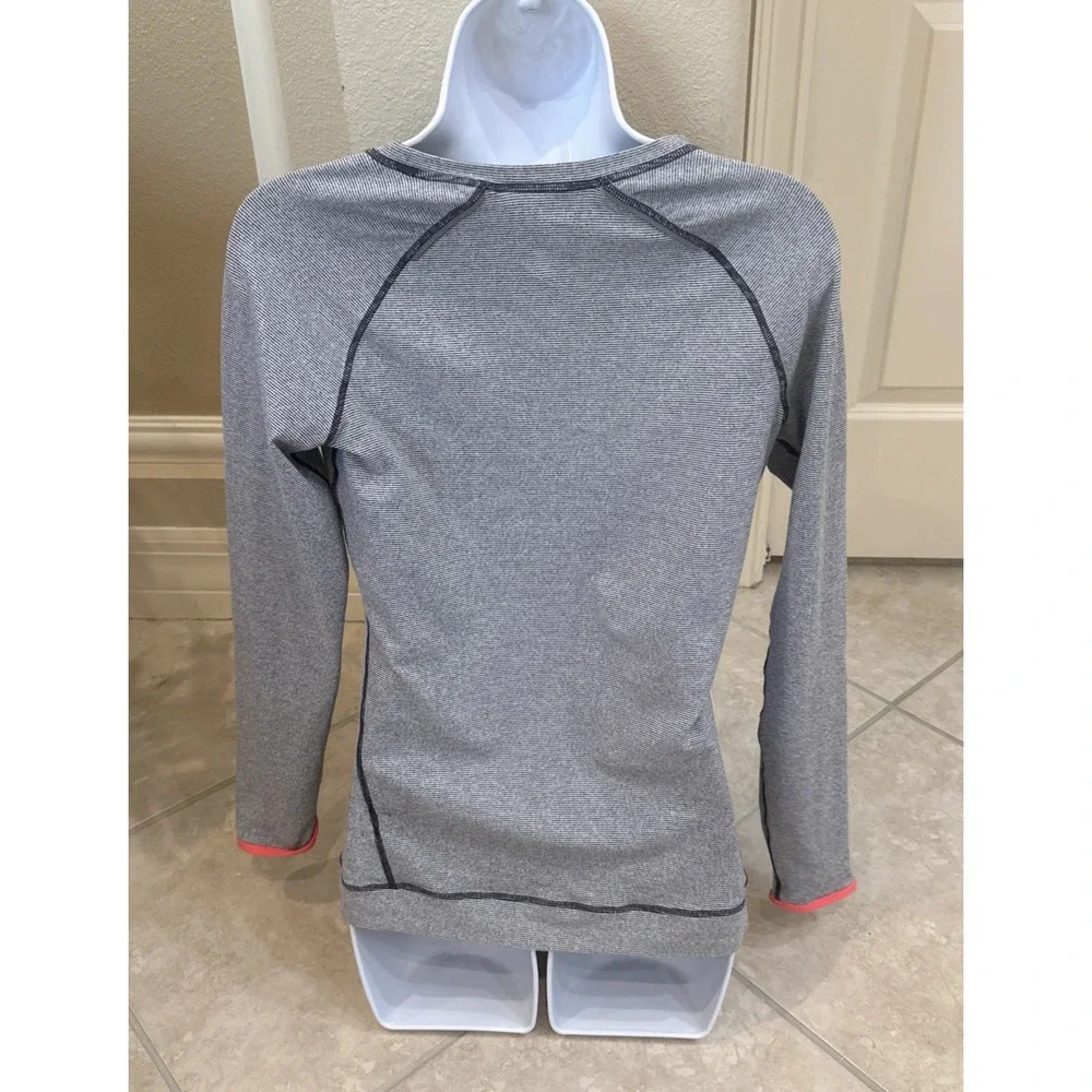 Lucy tech gray